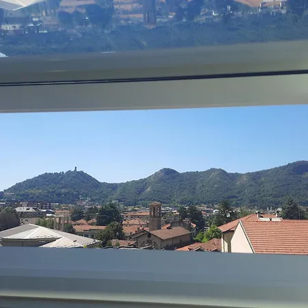 Sky View Como